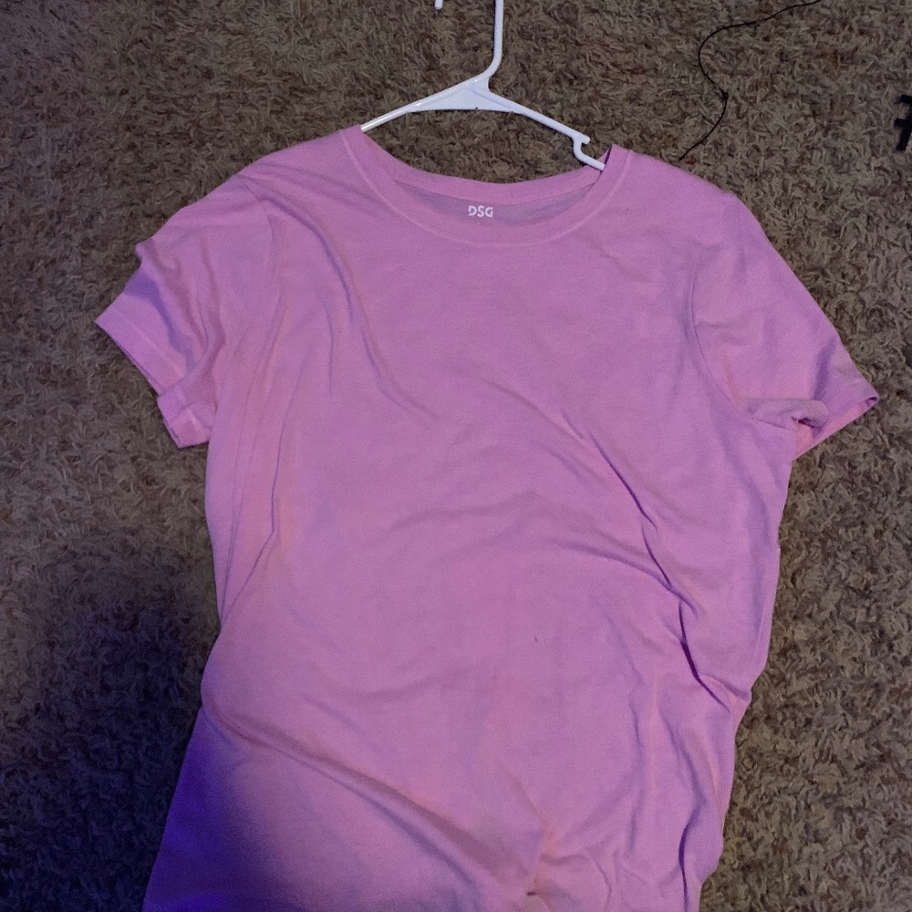 Pink t-shirt